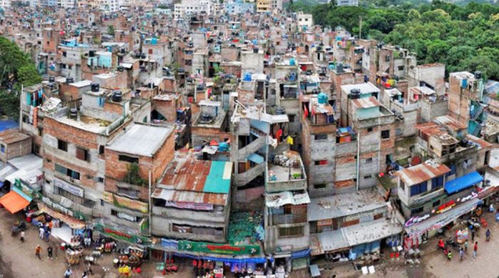 চায়ের দোকান থেকে ডেকে মা