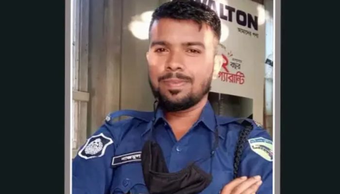 নাজমুল (২৮) নামের এক