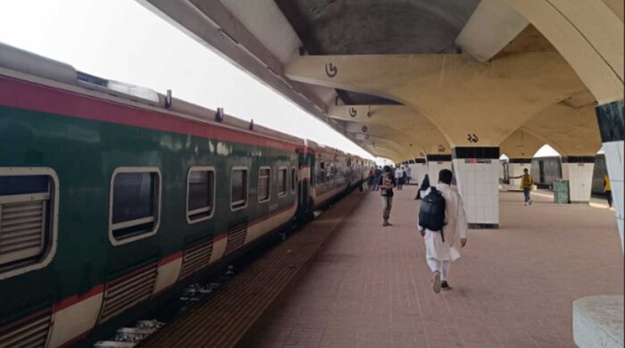 train 20260320101911